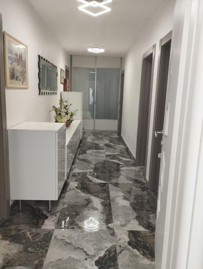 David I Rino Apartment Brela Ruang foto